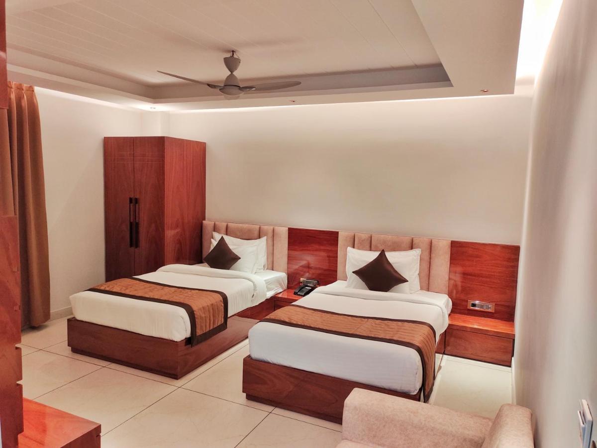 Hotel Suncity Palace Katihar Экстерьер фото