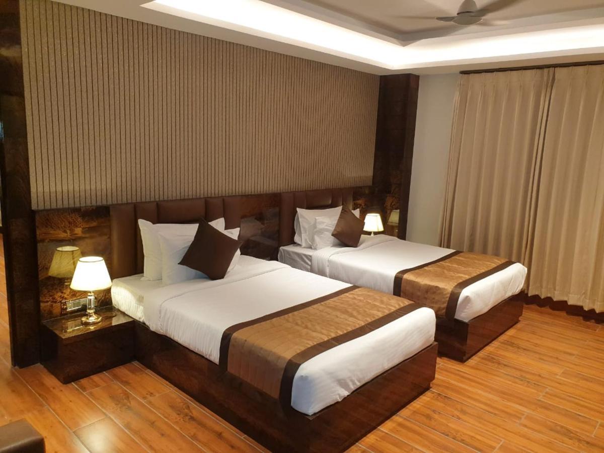 Hotel Suncity Palace Katihar Экстерьер фото