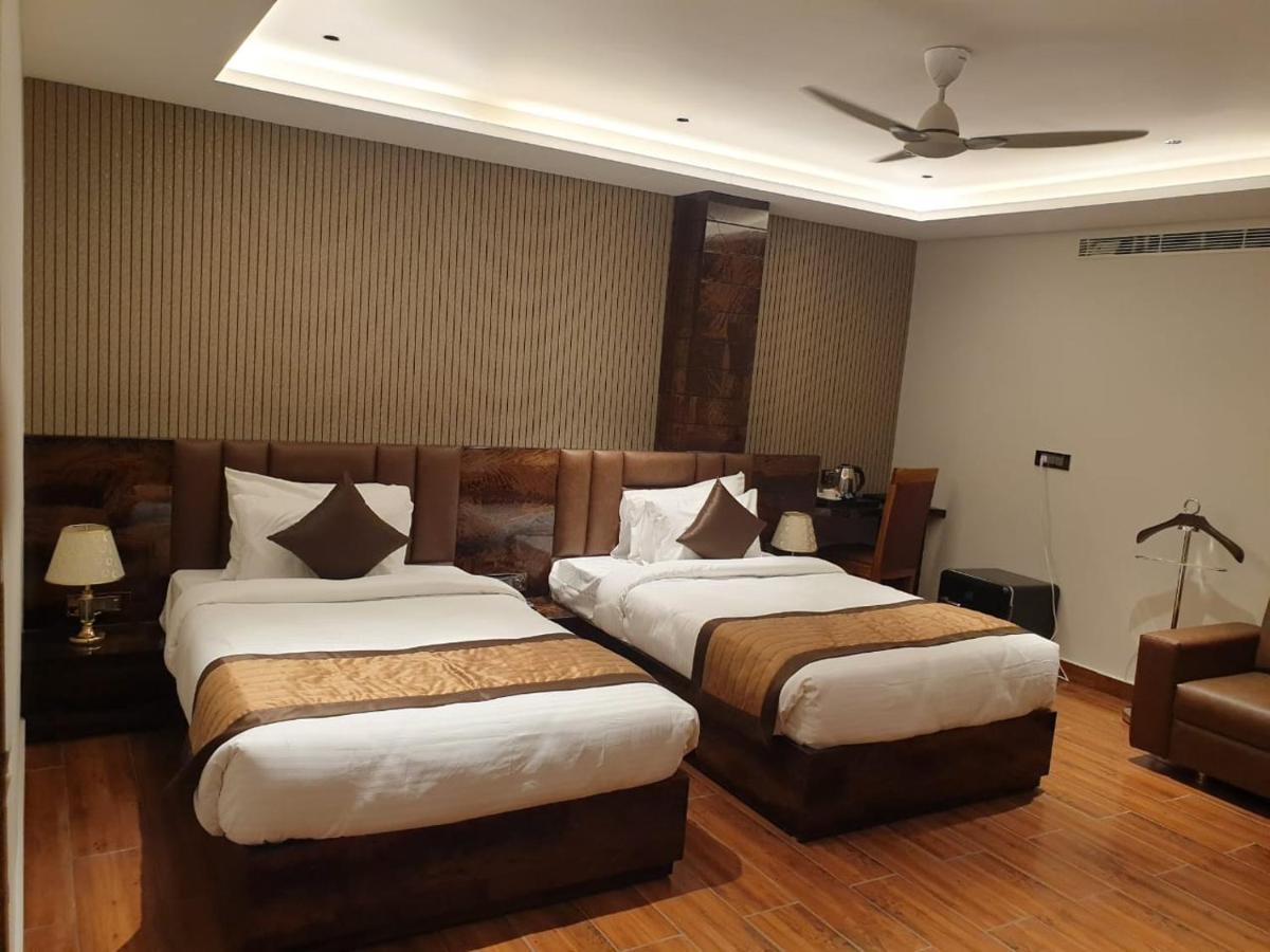 Hotel Suncity Palace Katihar Экстерьер фото