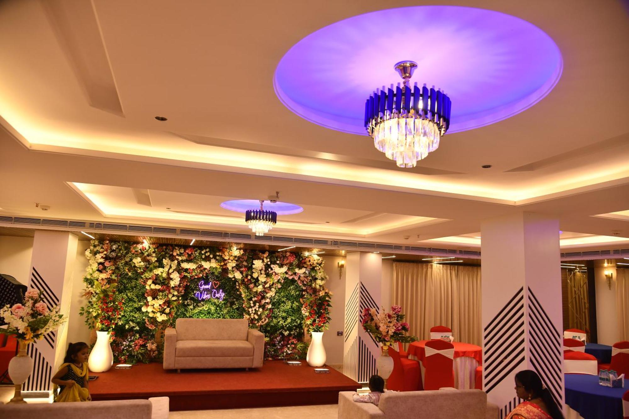 Hotel Suncity Palace Katihar Экстерьер фото