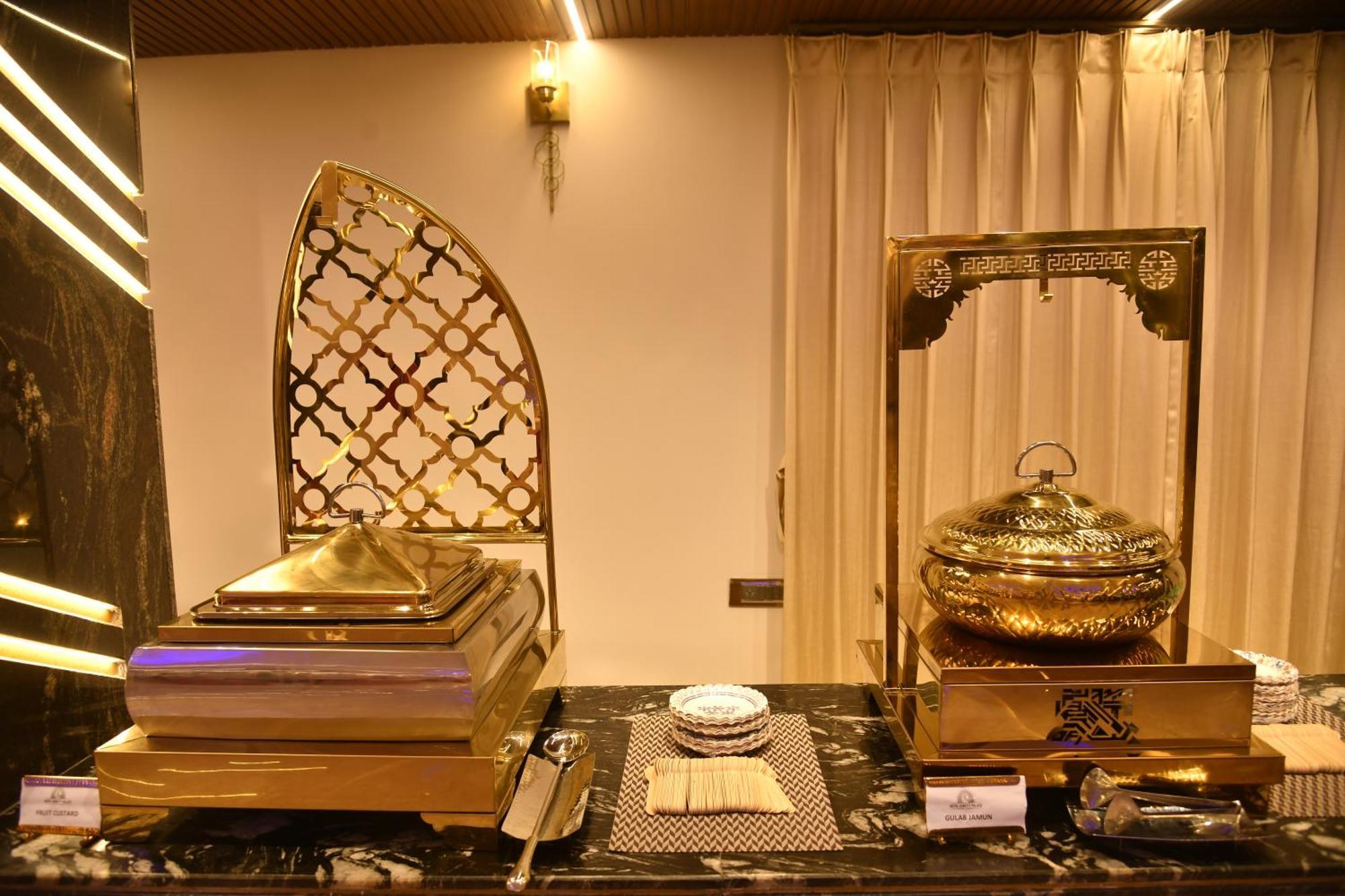 Hotel Suncity Palace Katihar Экстерьер фото